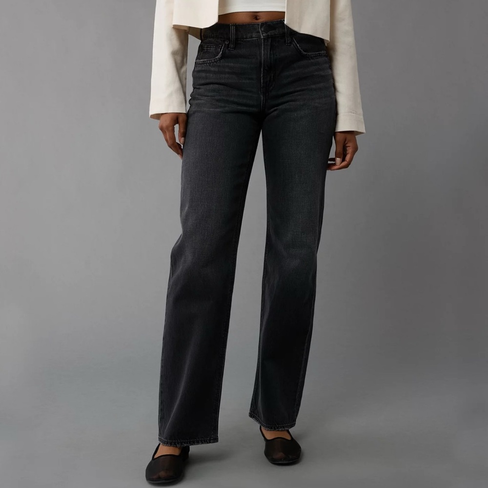 American Eagle Outfitters Strigid High-Waisted Stovepipe Jean